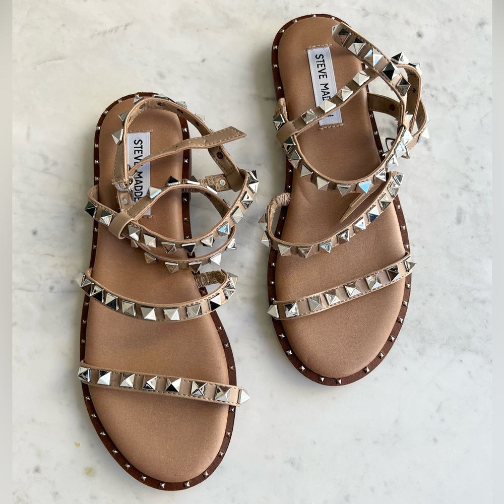 NWOT Steve Madden Lace Up Flats